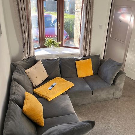 Newly Refurbished Beautiful Location 1 Bedroom Residential House Cramlington Esterno foto