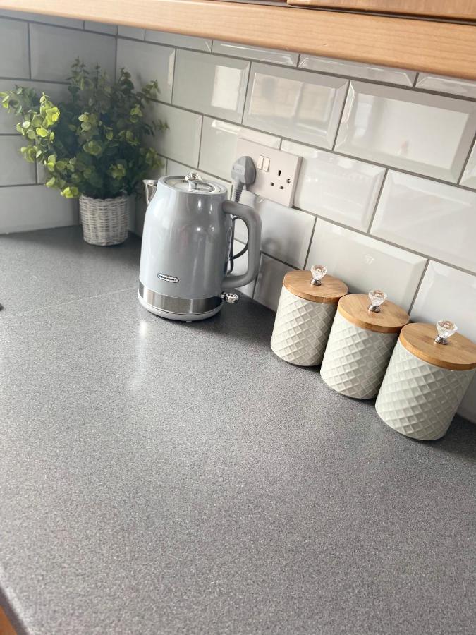 Newly Refurbished Beautiful Location 1 Bedroom Residential House Cramlington Esterno foto